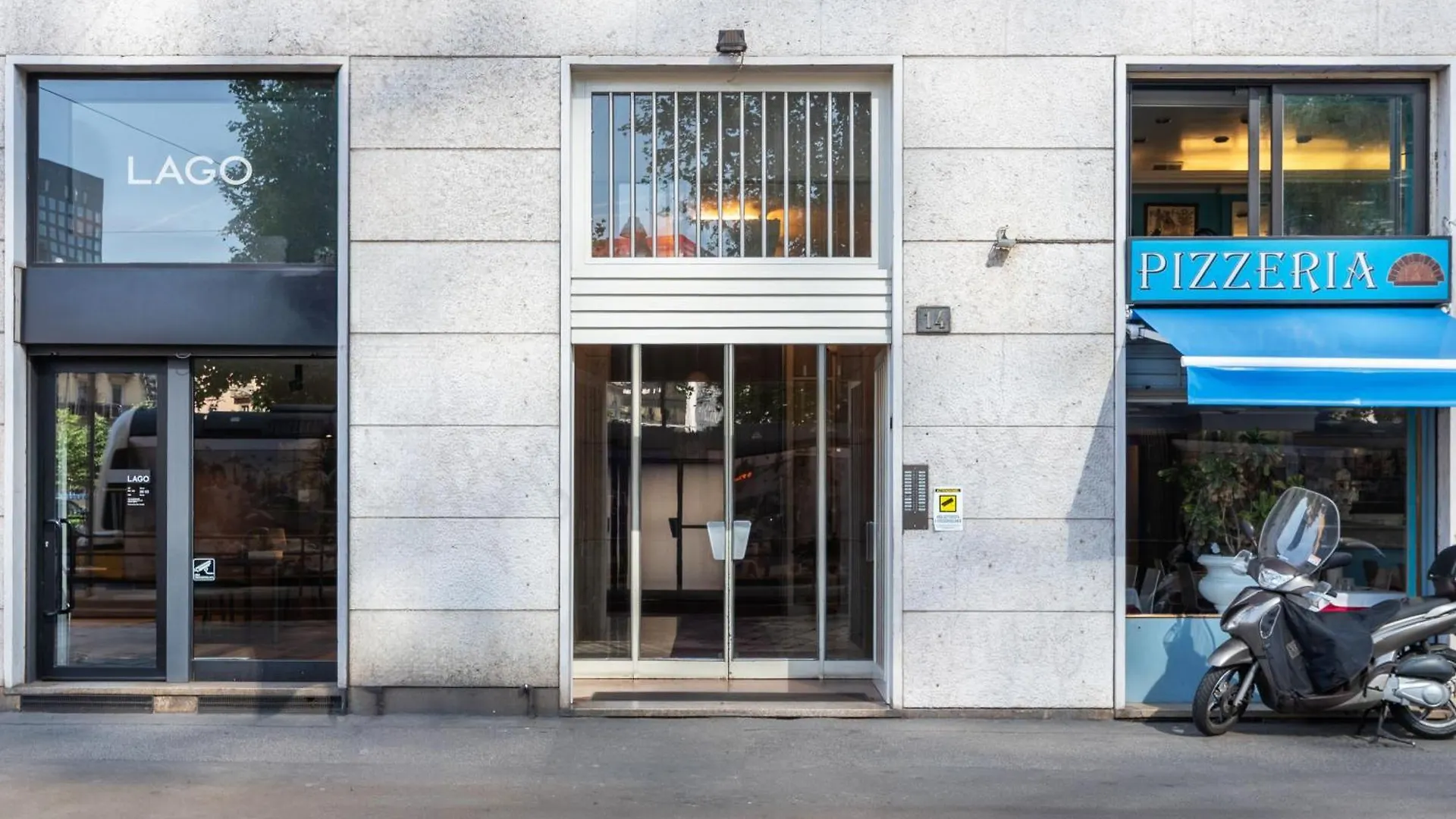 Designer House In Repubblica Daire Milano
